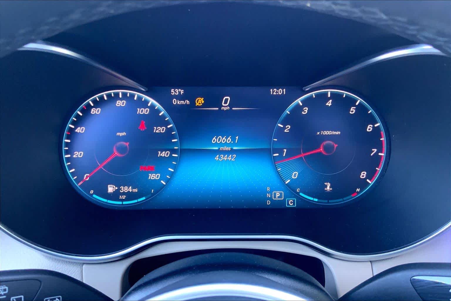 Used 2022 Lunar Blue Metallic Mercedes-Benz GLC 300 image 26