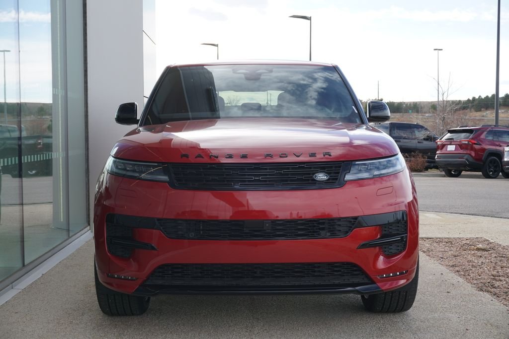 New 2025 Firenze Red Land Rover Dynamic SE image 5