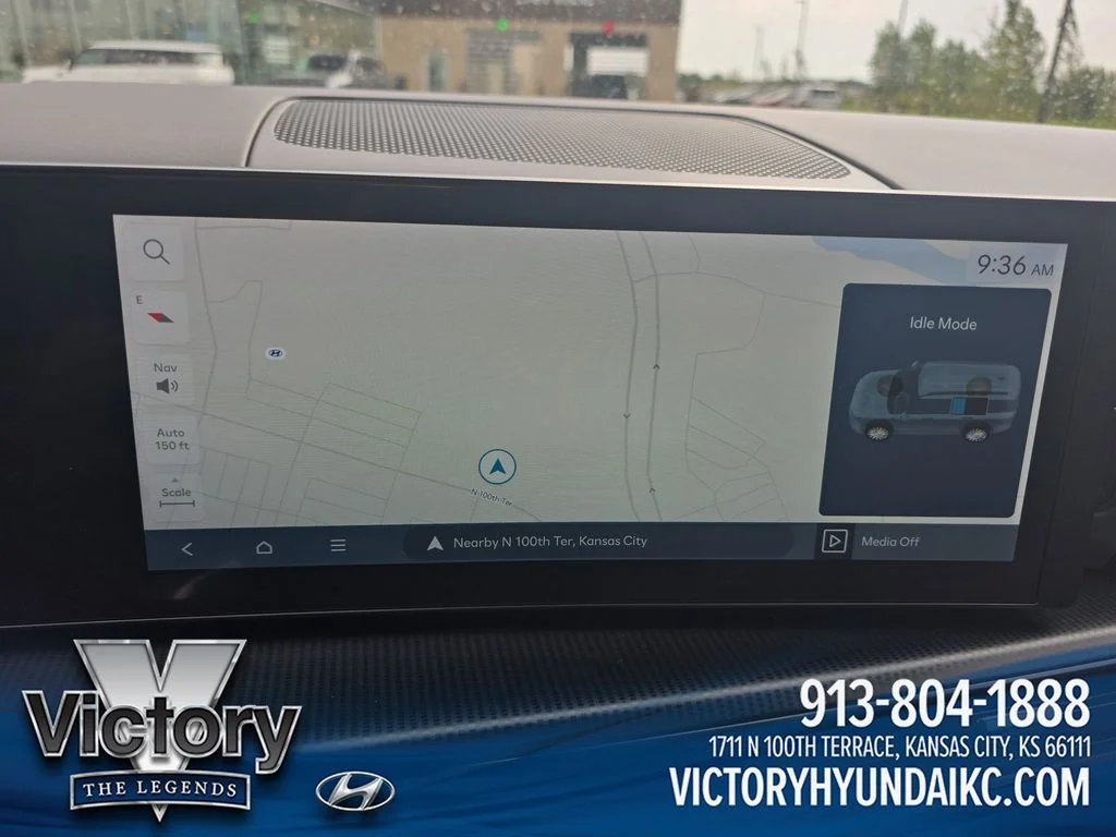 Used 2025 Black Hyundai Calligraphy image 19