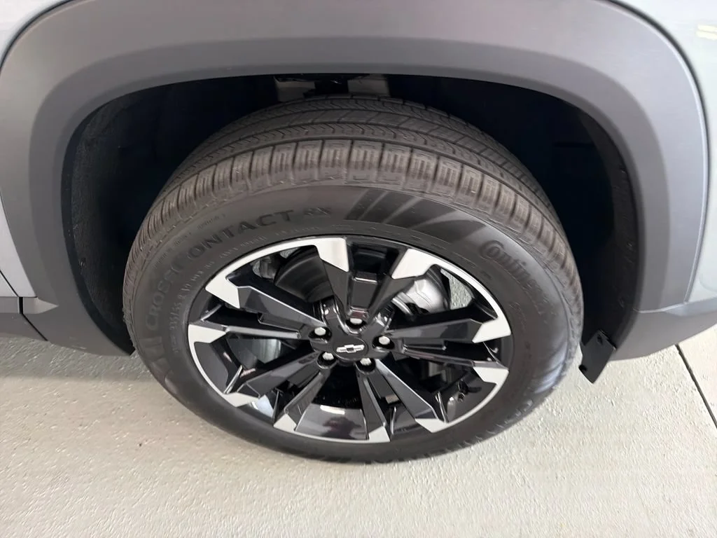 New 2027 Sterling Gray Metallic Chevrolet RS image 4