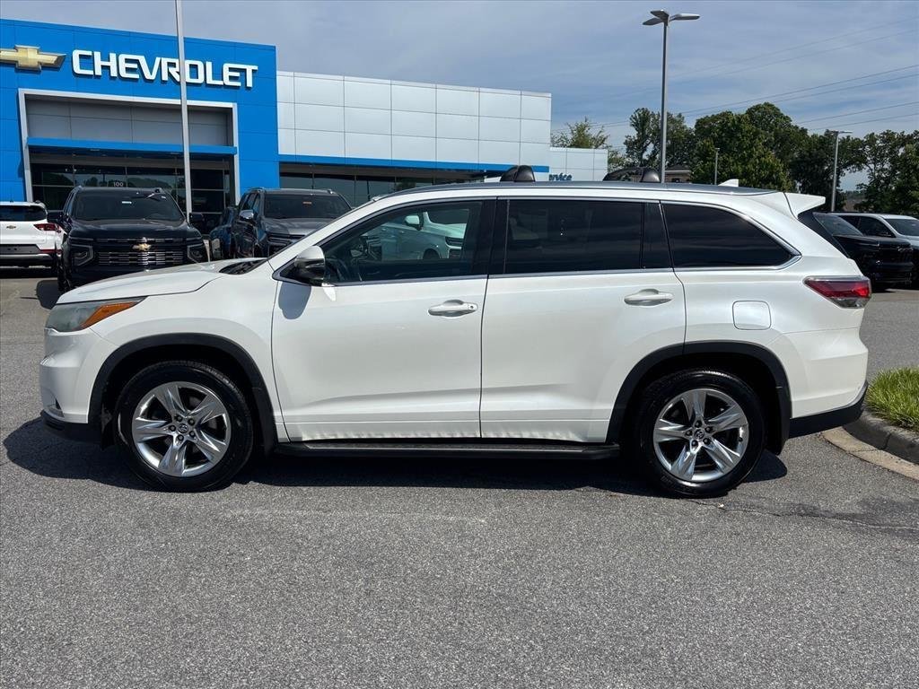 Used 2016 Toyota Highlander Limited with VIN 5TDDKRFH2GS270464 for sale in Arden, NC