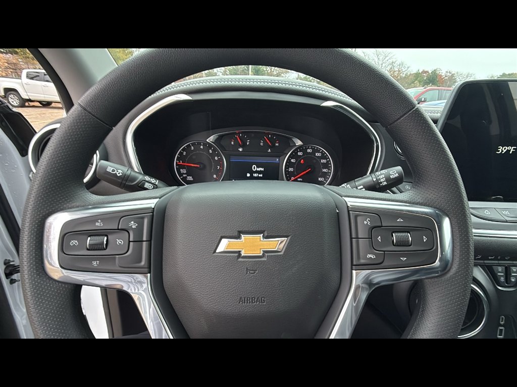 New 2026 Summit White Chevrolet 2LT image 12