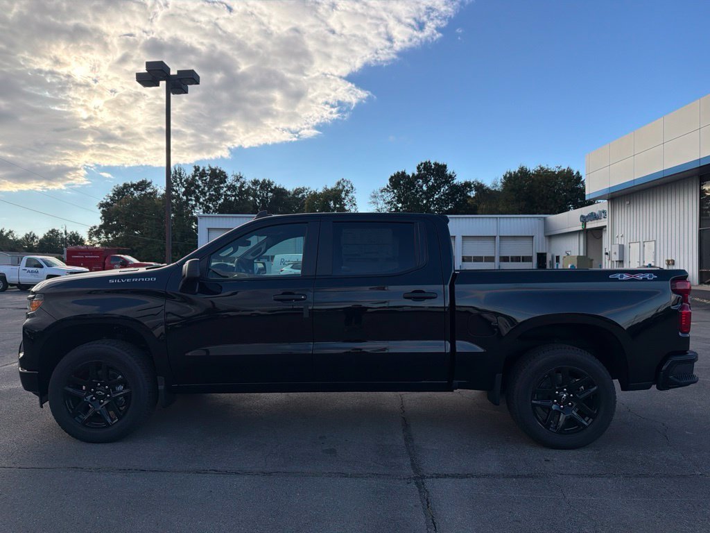 2026 Chevrolet Silverado 1500 Custom - Photo 6
