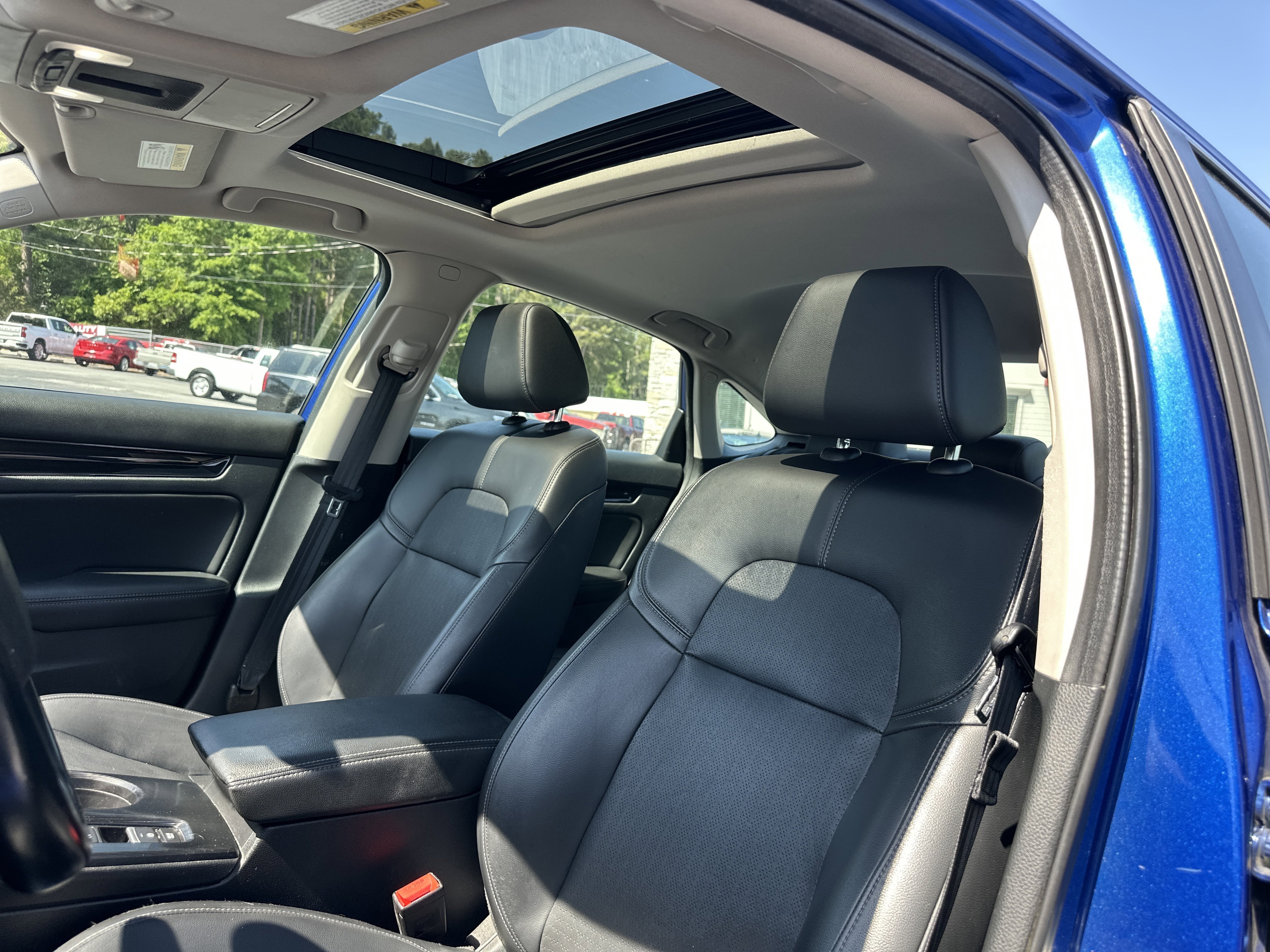 Used 2022  Honda Touring image 28