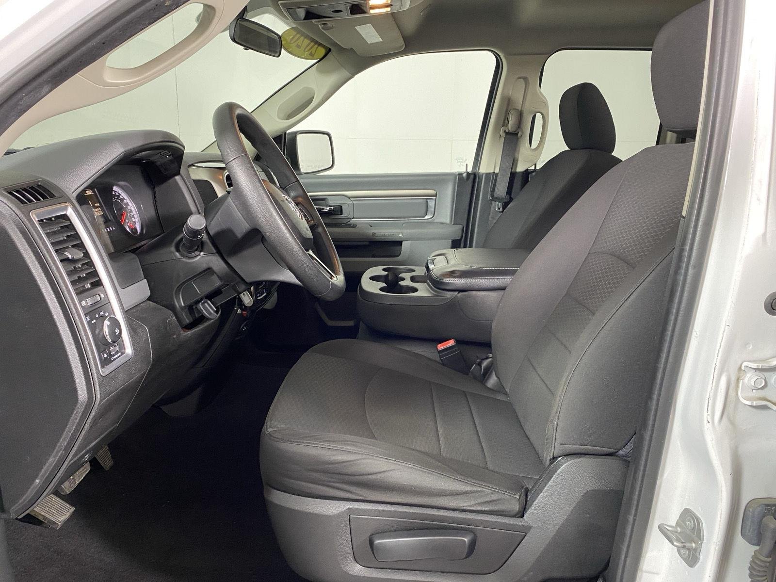 Used 2020 Bright White Clearcoat Ram Warlock image 11