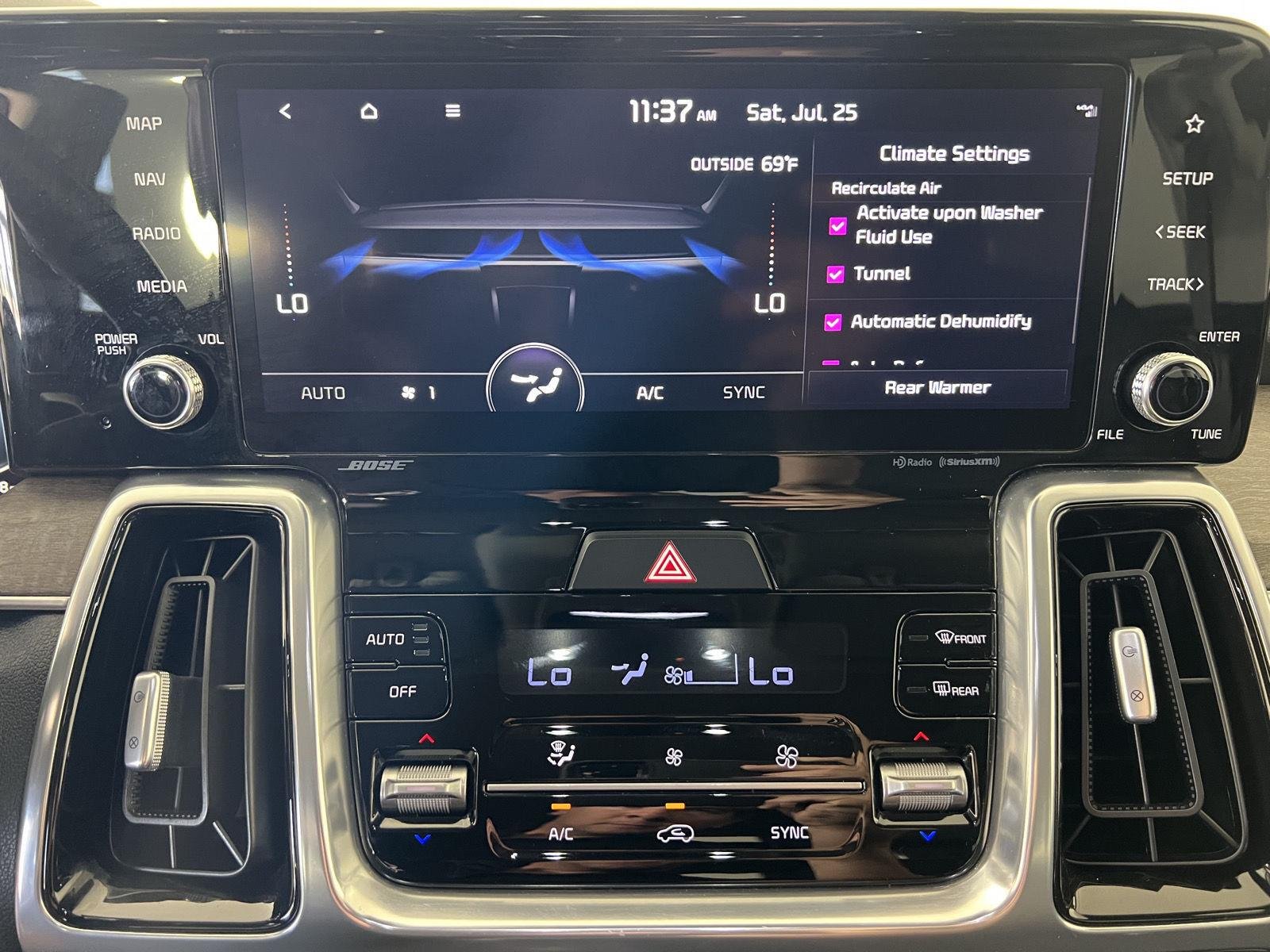 Used 2023 Wolf Gray Kia X-Line SX Prestige image 17