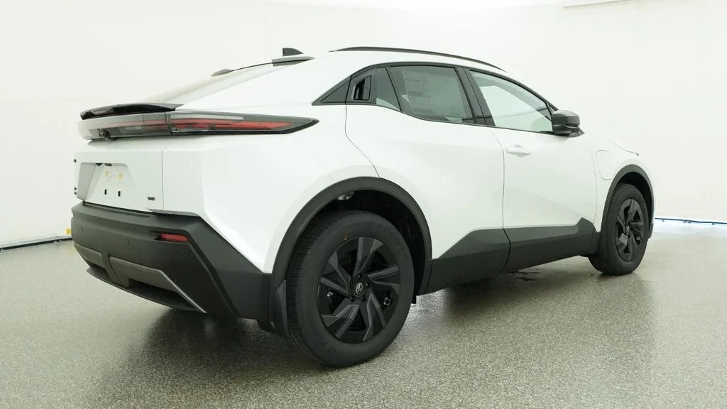 New 2026 Wind Chill Pearl Toyota SE image 20