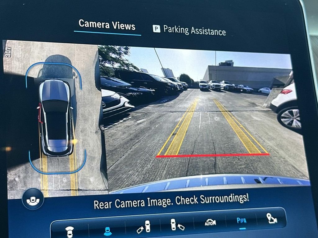 Certified Used 2023  Mercedes-Benz GLC 300 image 24