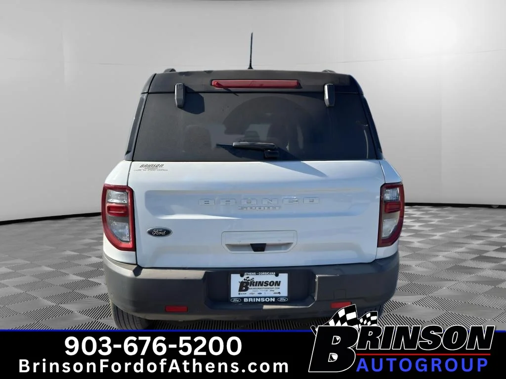 Used 2023  Ford Outer Banks image 6