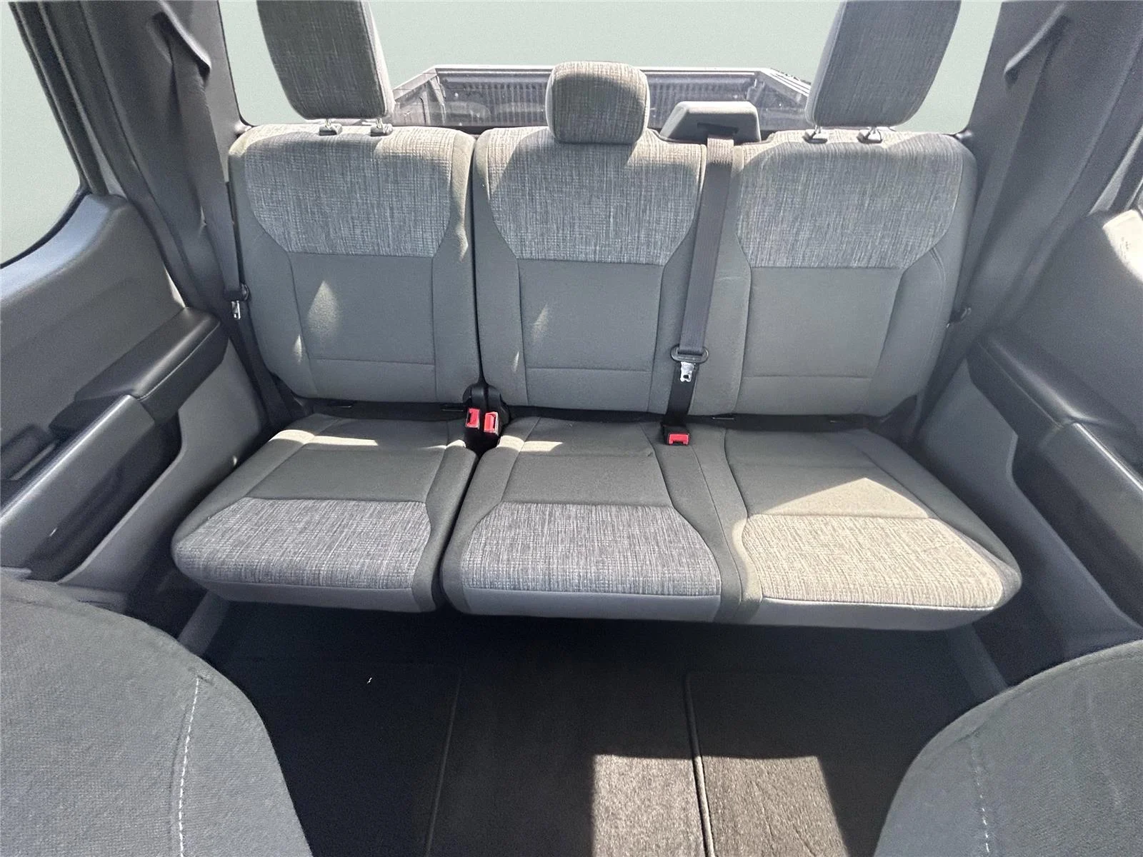 Used 2023 Iconic Silver Ford XLT image 29