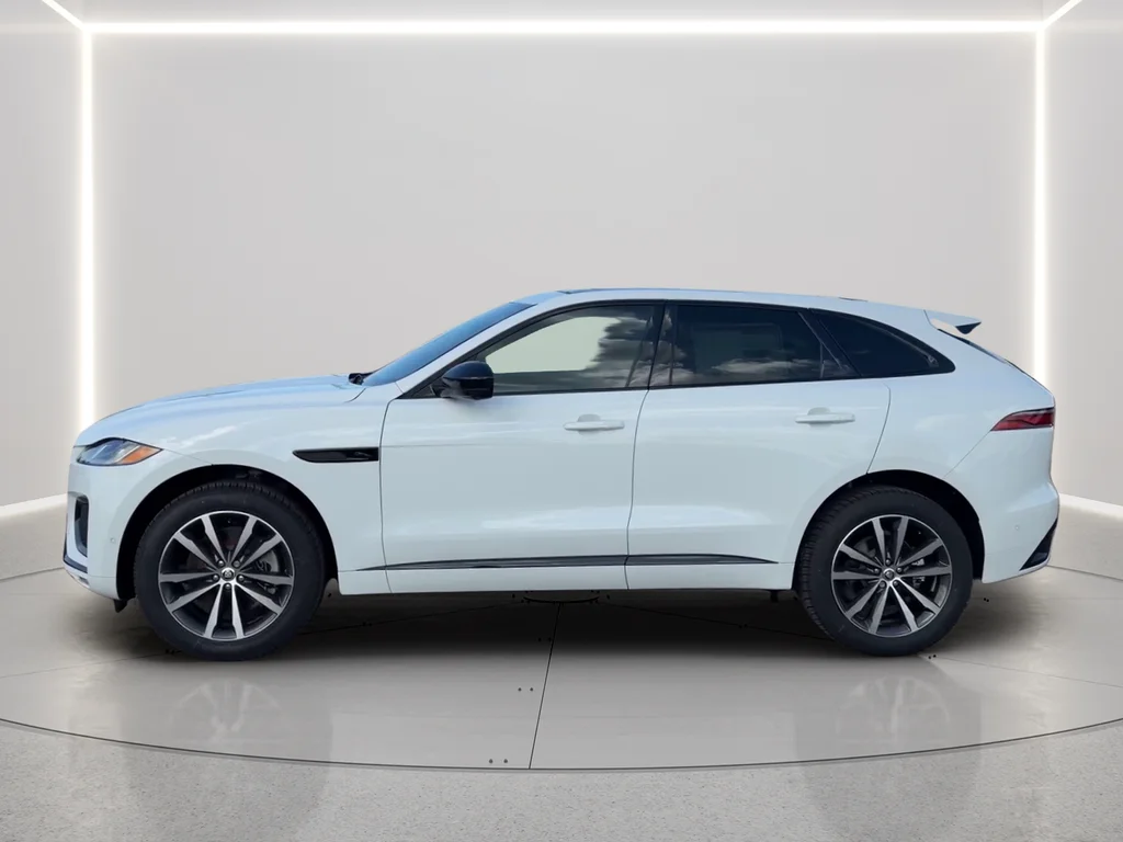 New 2026 Fuji White Jaguar P250 R-Dynamic S image 8