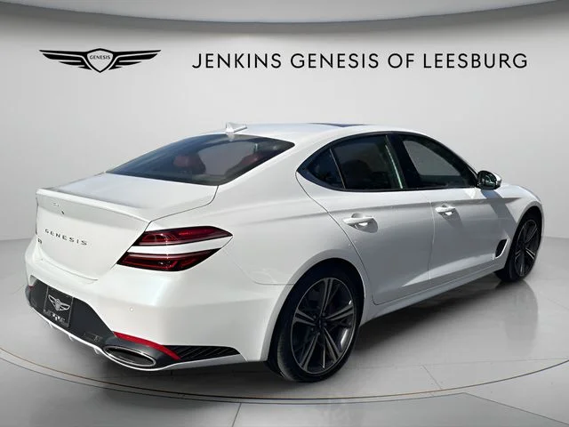Used 2025 White Genesis 2.5T image 3