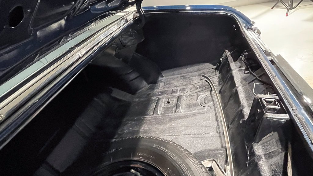 Used 1968  Oldsmobile Supreme image 32