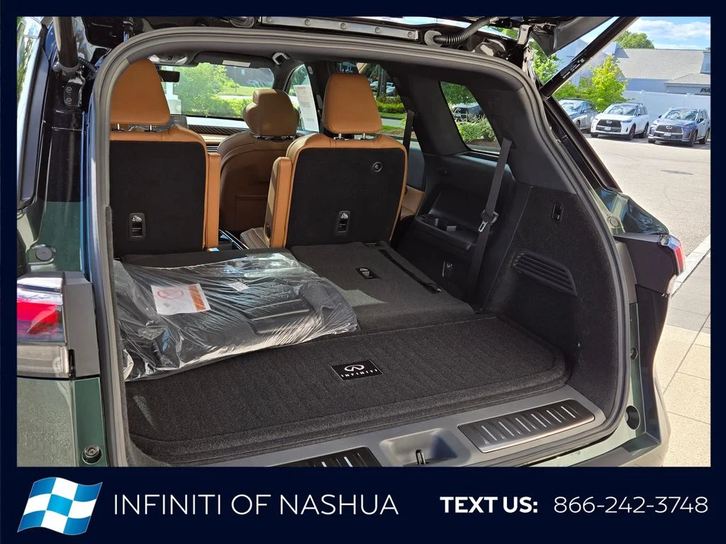 New 2027 2T DEEP EMRLD INFINITI Autograph AWD image 20