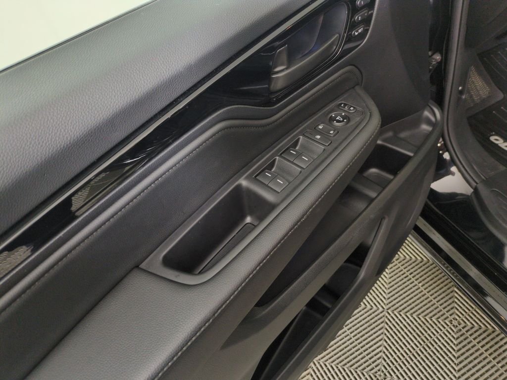 2025 Honda Odyssey Touring - Photo 15