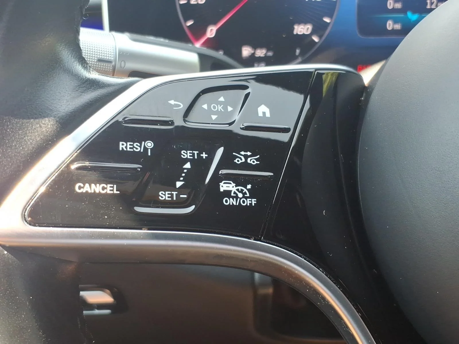 Certified Used 2024 Black Mercedes-Benz S 580 image 16