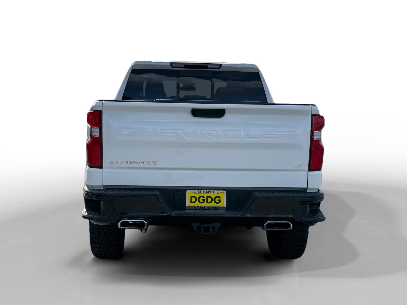 New 2026 Summit White Chevrolet LT Trail Boss image 4