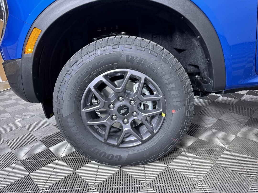 New 2026 Velocity Blue Metallic Ford XLT image 27