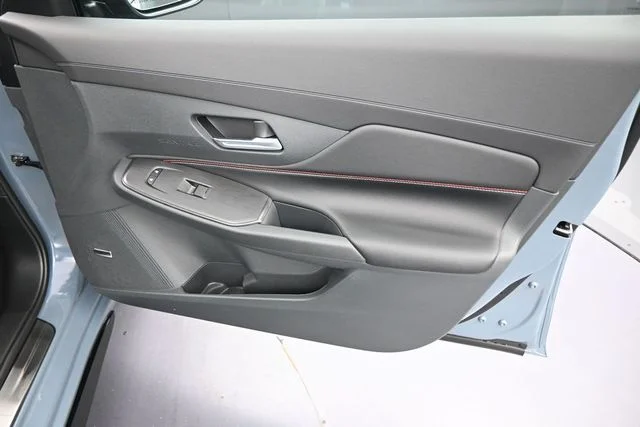 2026 Nissan Sentra SR - Photo 11