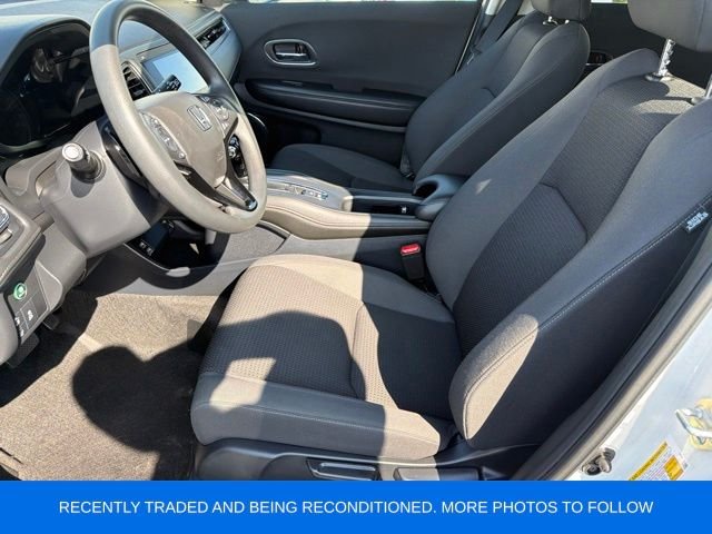 Used 2022 White Honda EX image 5