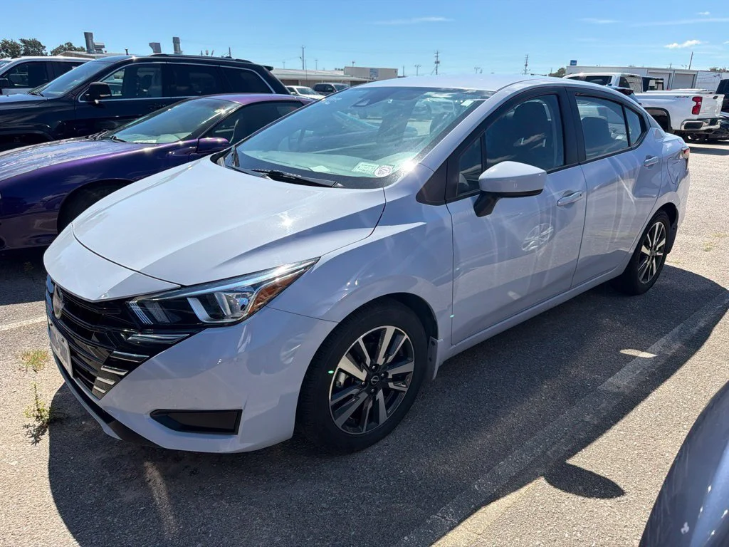 2024 Nissan Versa Sedan SV