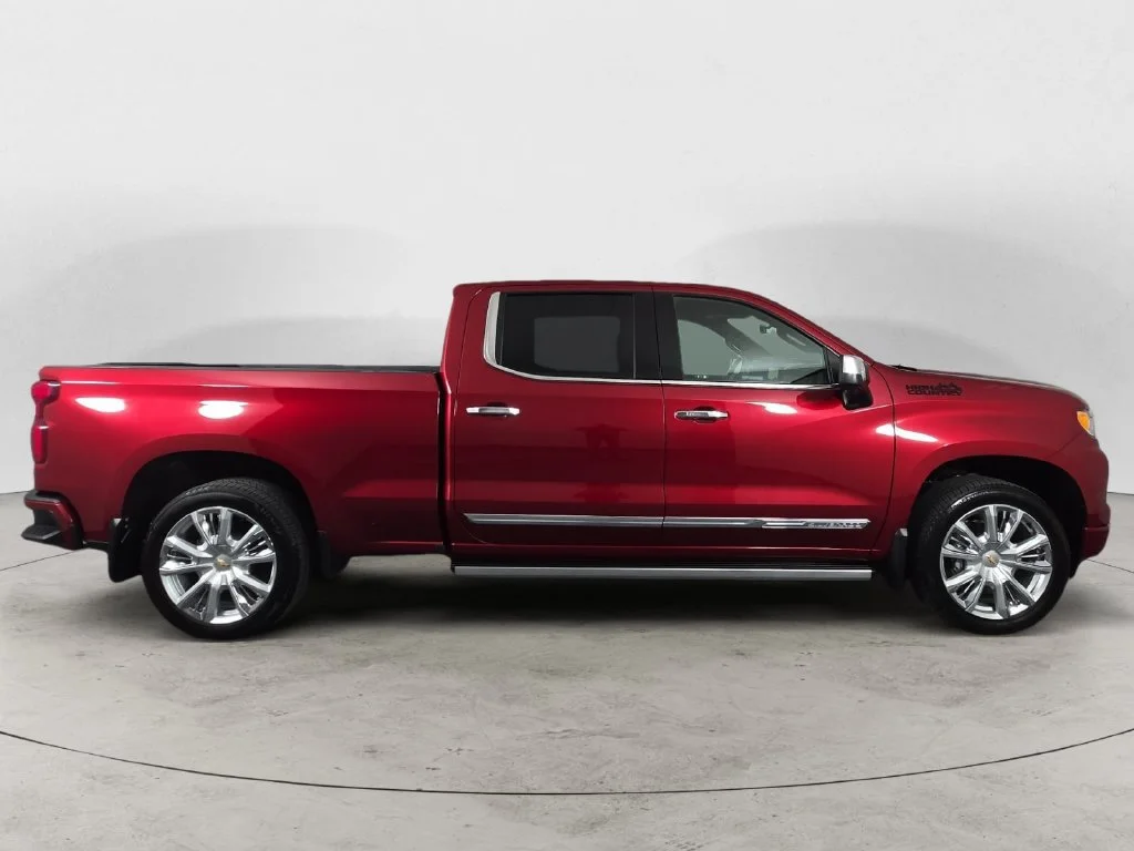 Used 2024 Radiant Red Tintcoat Chevrolet High Country image 5