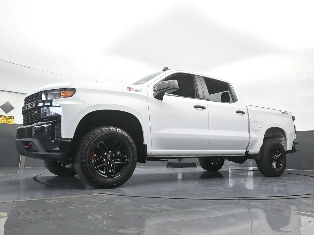 Used 2021 Summit White Chevrolet Custom Trail Boss image 59