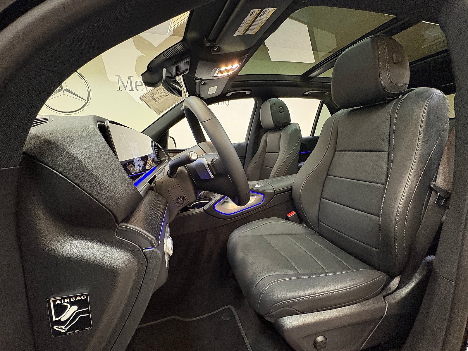 New 2026 Black Mercedes-Benz 4MATIC® image 33