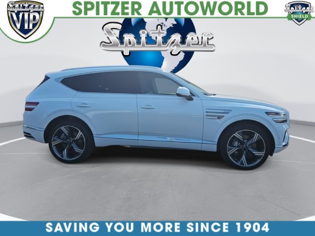 Used 2025 White Genesis 2.5T Prestige image 11