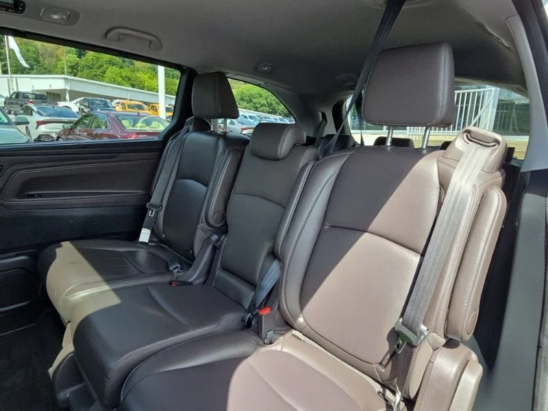 Used 2023  Honda Touring image 23