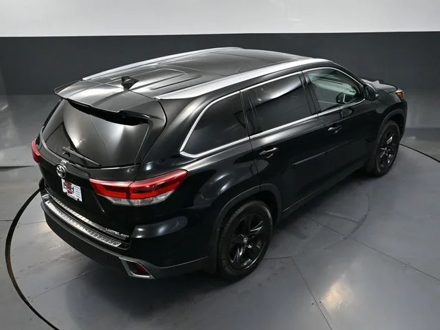 Used 2018 Black Toyota Limited image 18