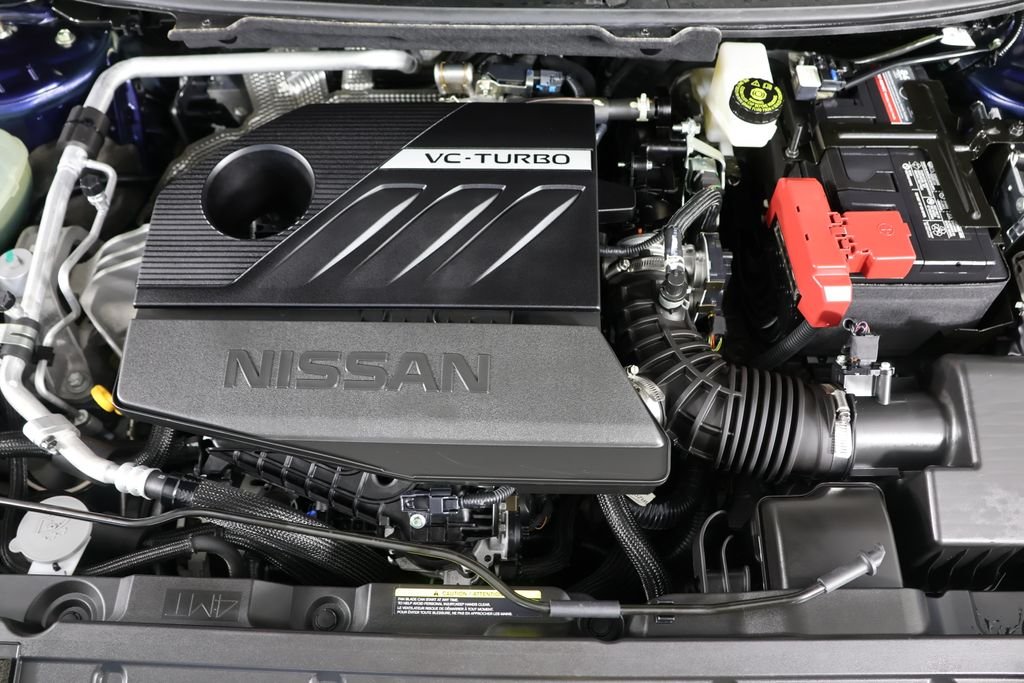 Used 2024 Deep Ocean Blue Nissan Platinum image 24