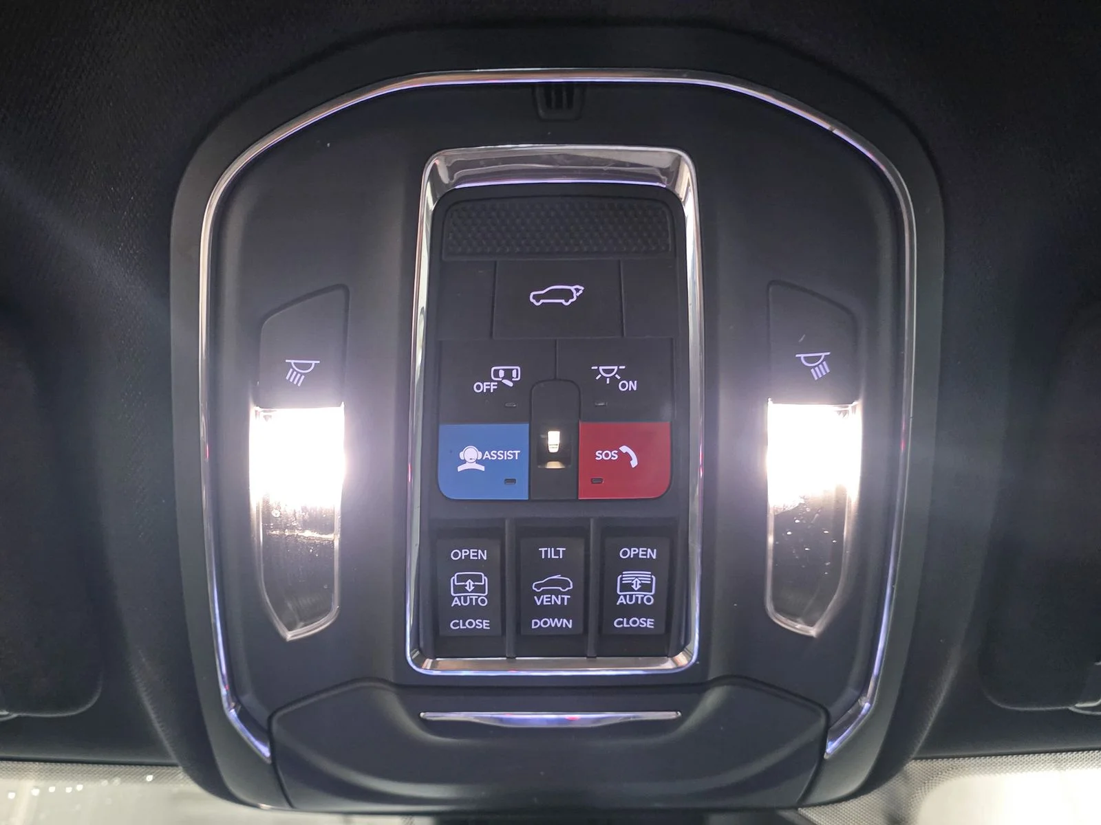 Used 2024 Gray Jeep Limited image 32