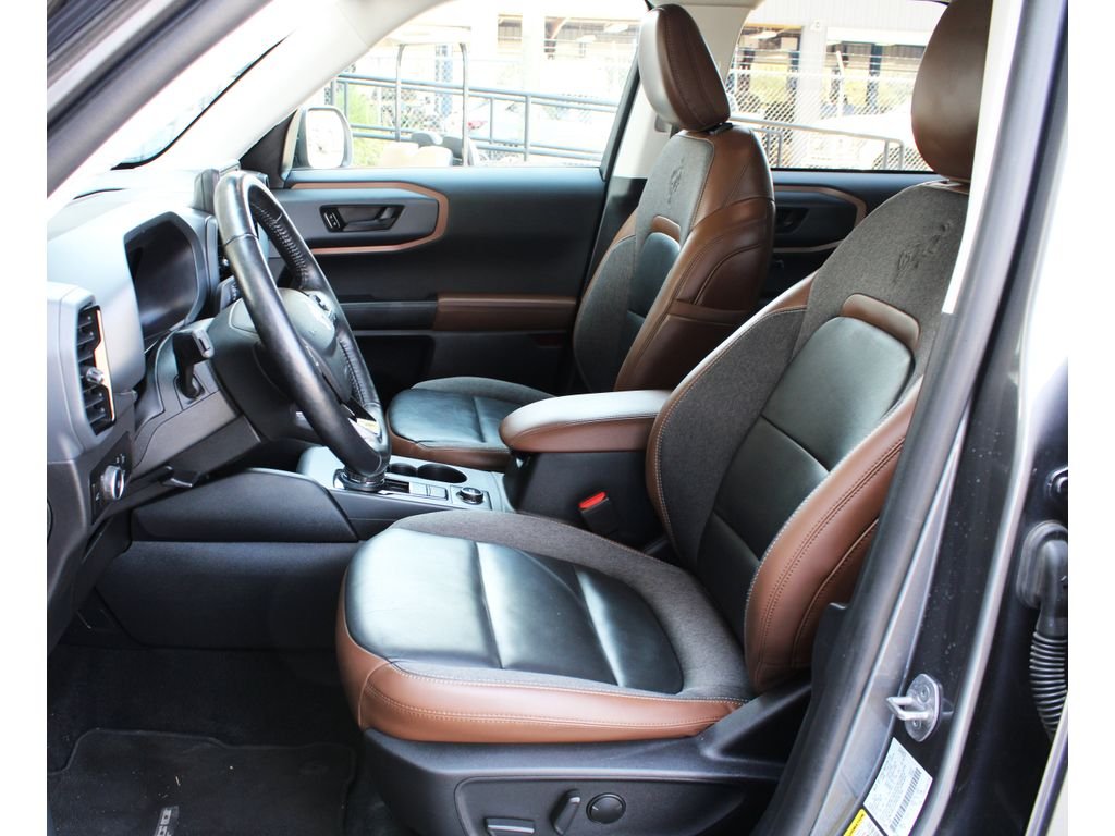 Used 2023 CARBONIZED Ford Outer Banks image 3