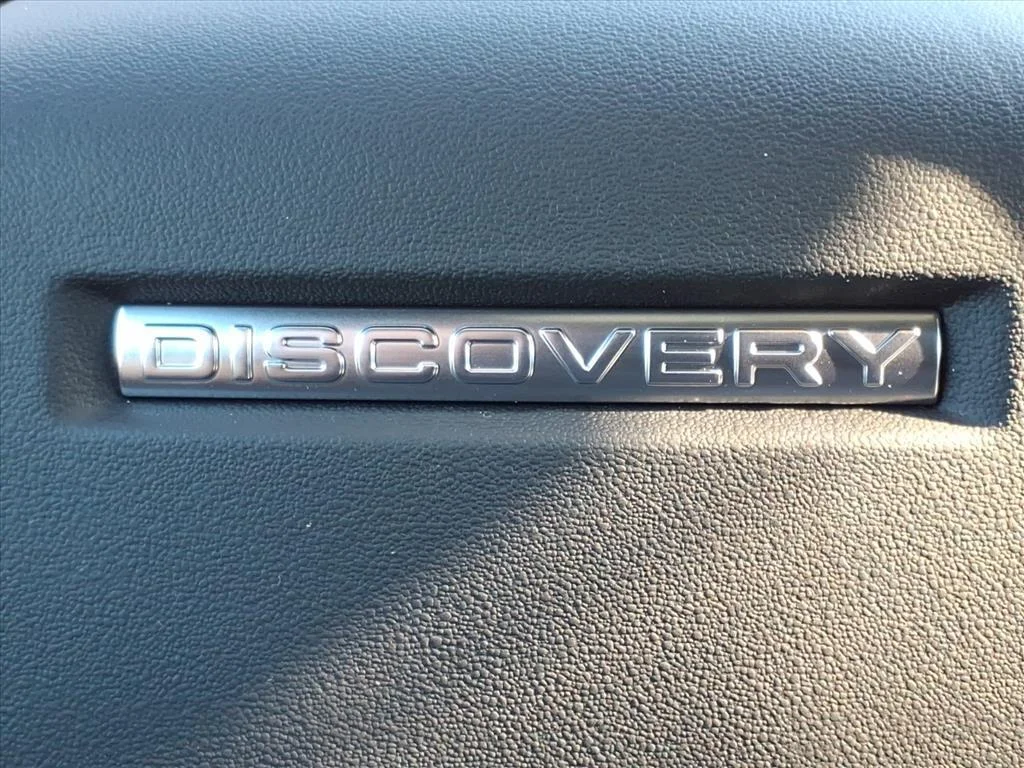 2026 Land Rover Discovery Gemini Edition - Photo 24