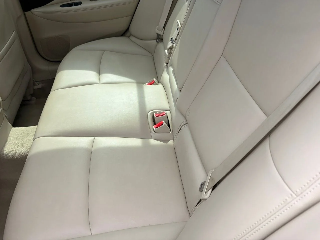 Used 2016 Majestic White INFINITI 3.0t Premium image 14