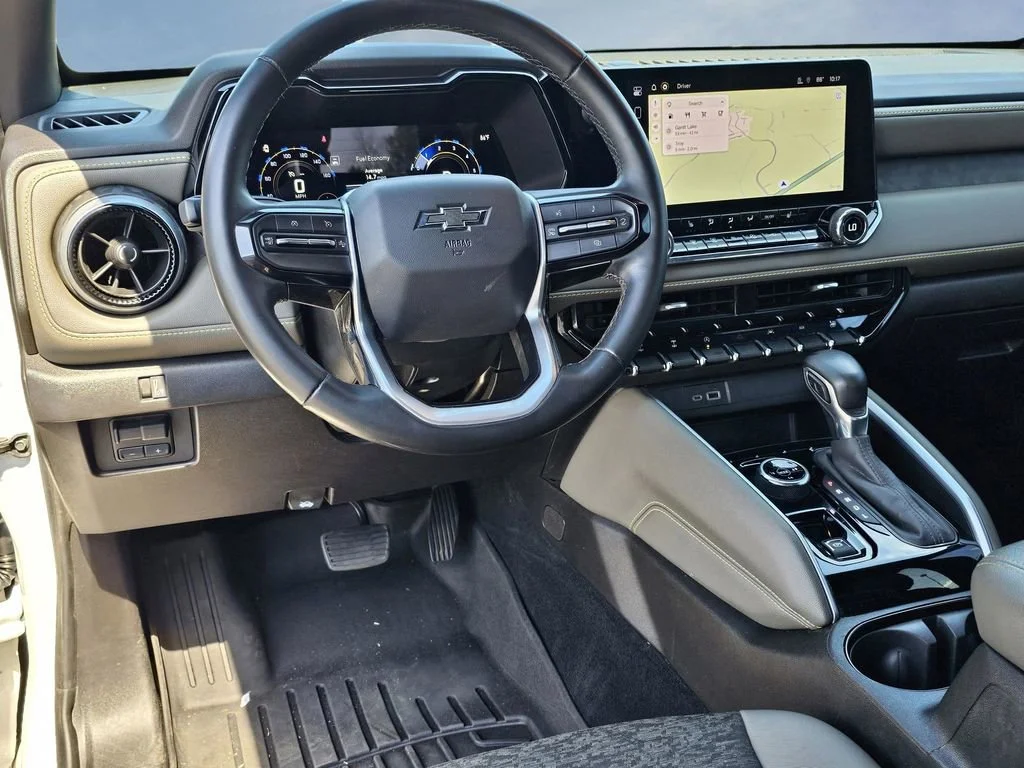 Used 2024 Summit White Chevrolet ZR2 image 33