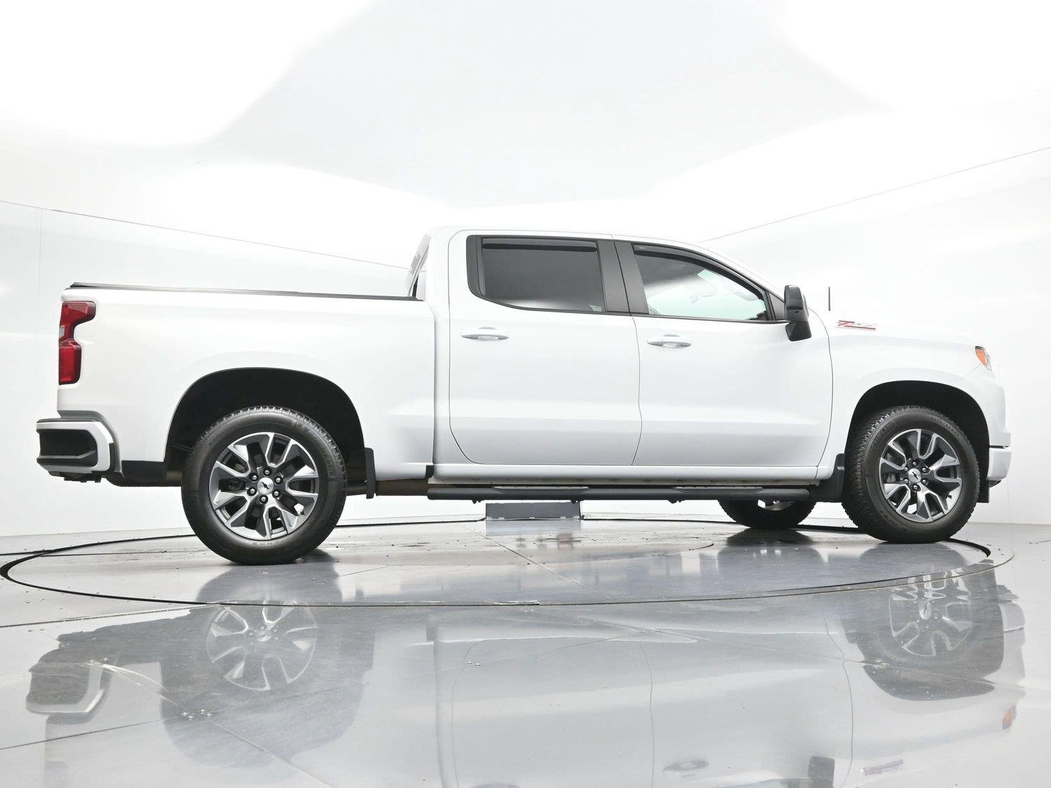 Used 2023 SUMMIT WHITE Chevrolet RST image 53