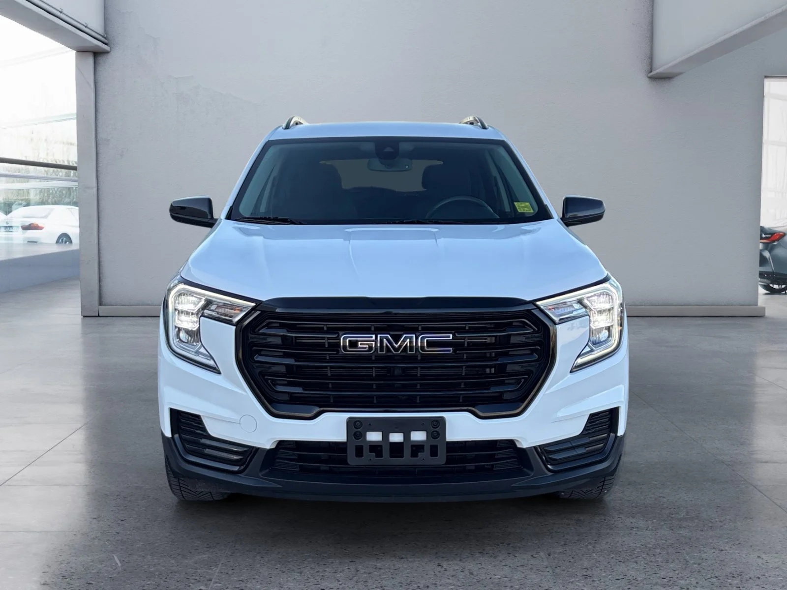 Used 2024 Summit White GMC SLE image 8