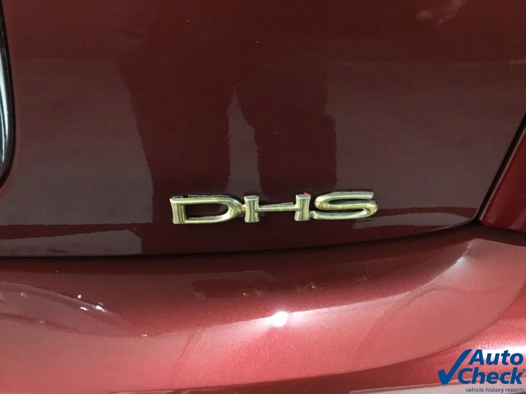 Used 2000 Red Cadillac DHS image 15