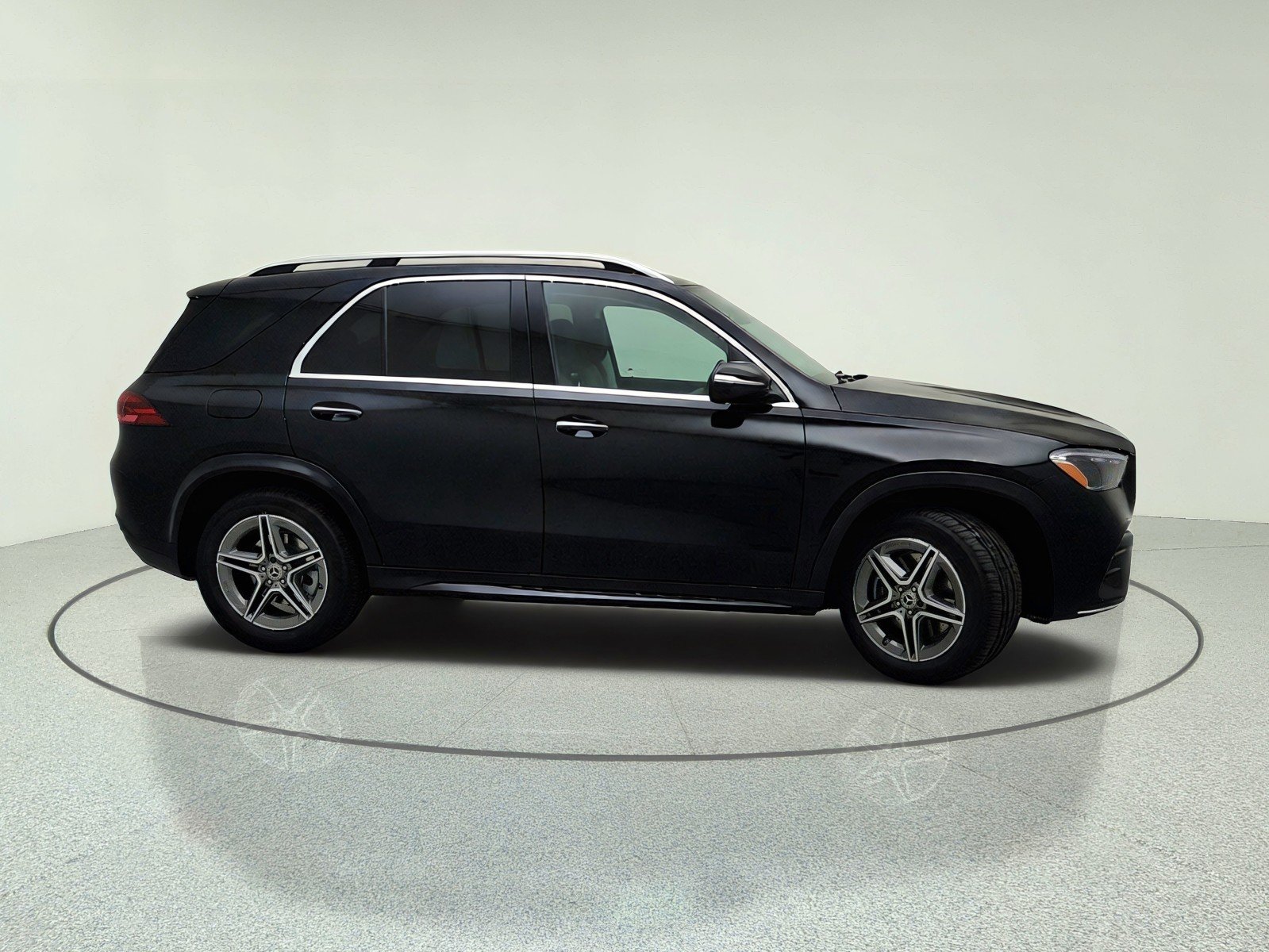 New 2026 Black Mercedes-Benz GLE 350 4MATIC® SUV image 6
