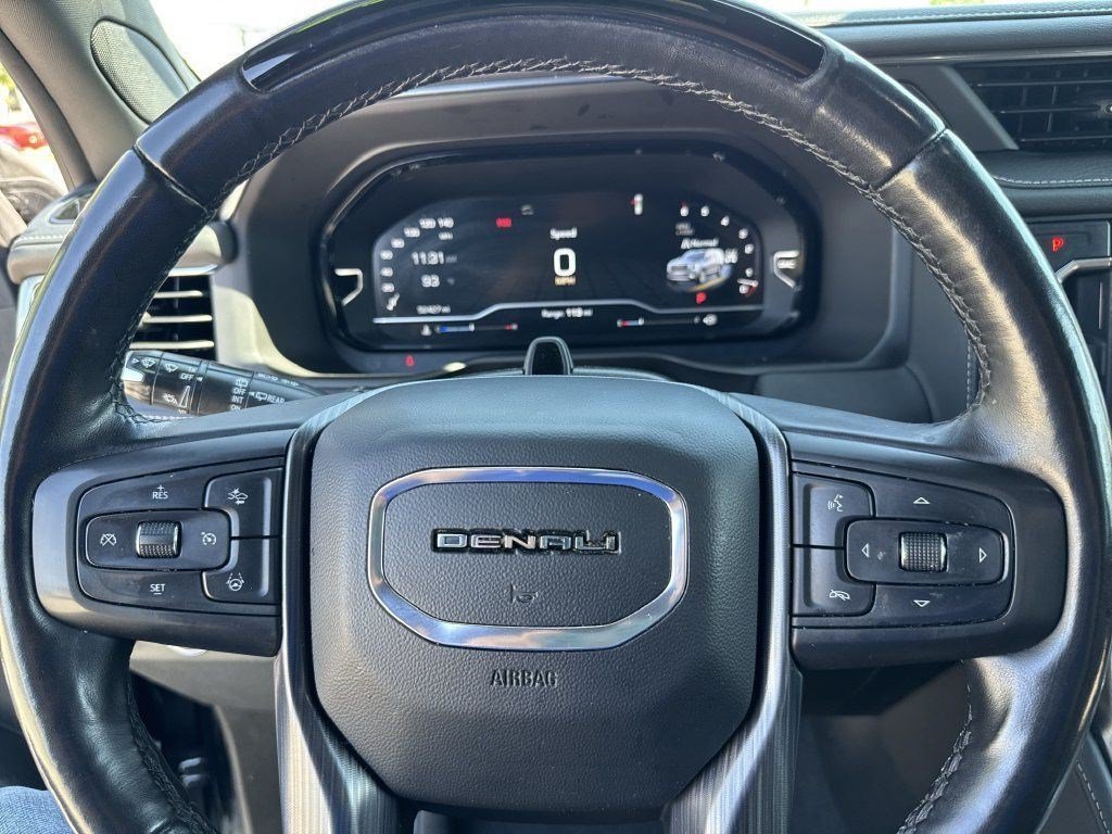 2023 GMC Yukon Denali Ultimate - Photo 16