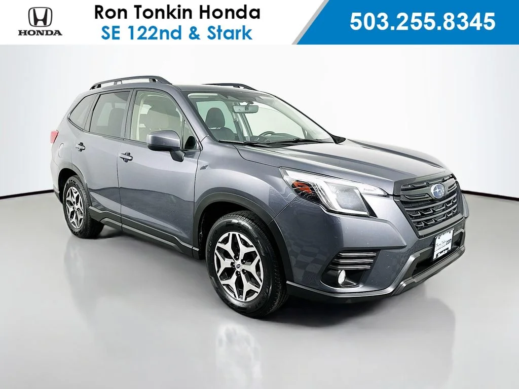 2023 Subaru Forester Premium's photo