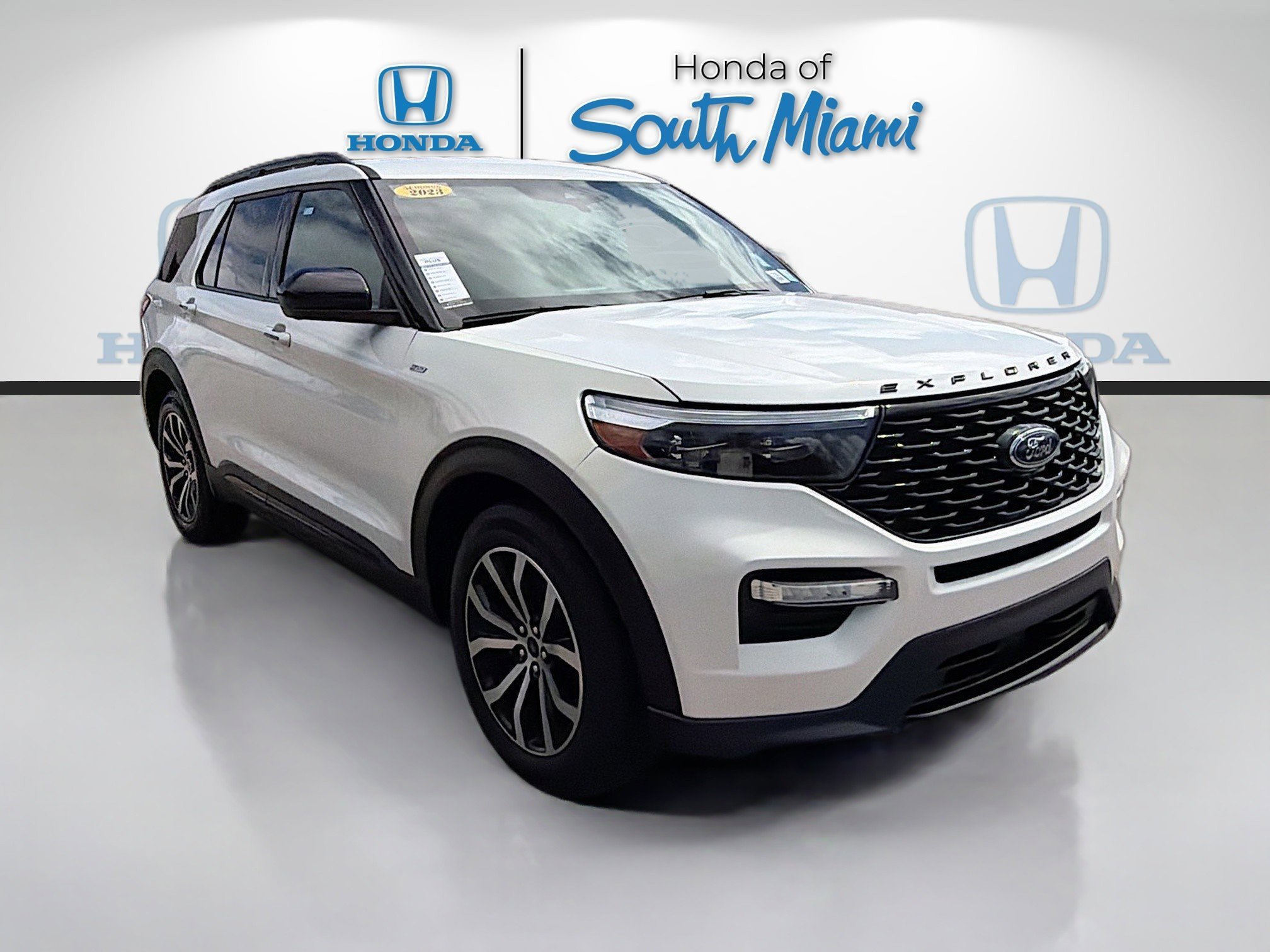 2023 Ford Explorer ST-LINE