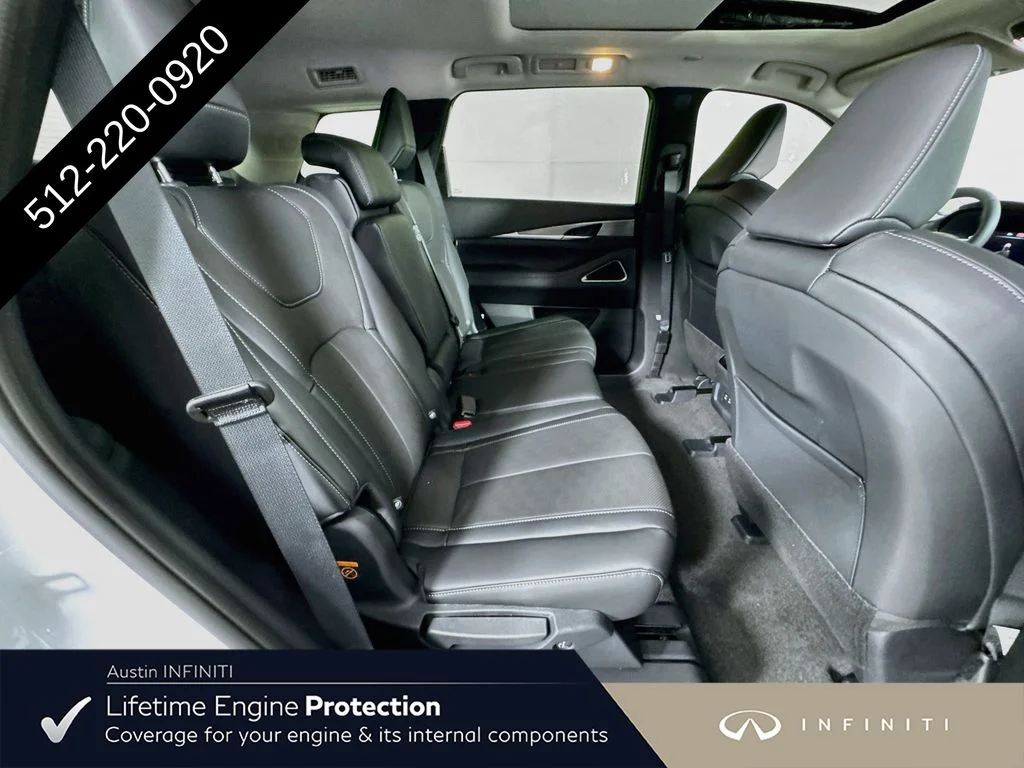 New 2027 White INFINITI LUXE image 37