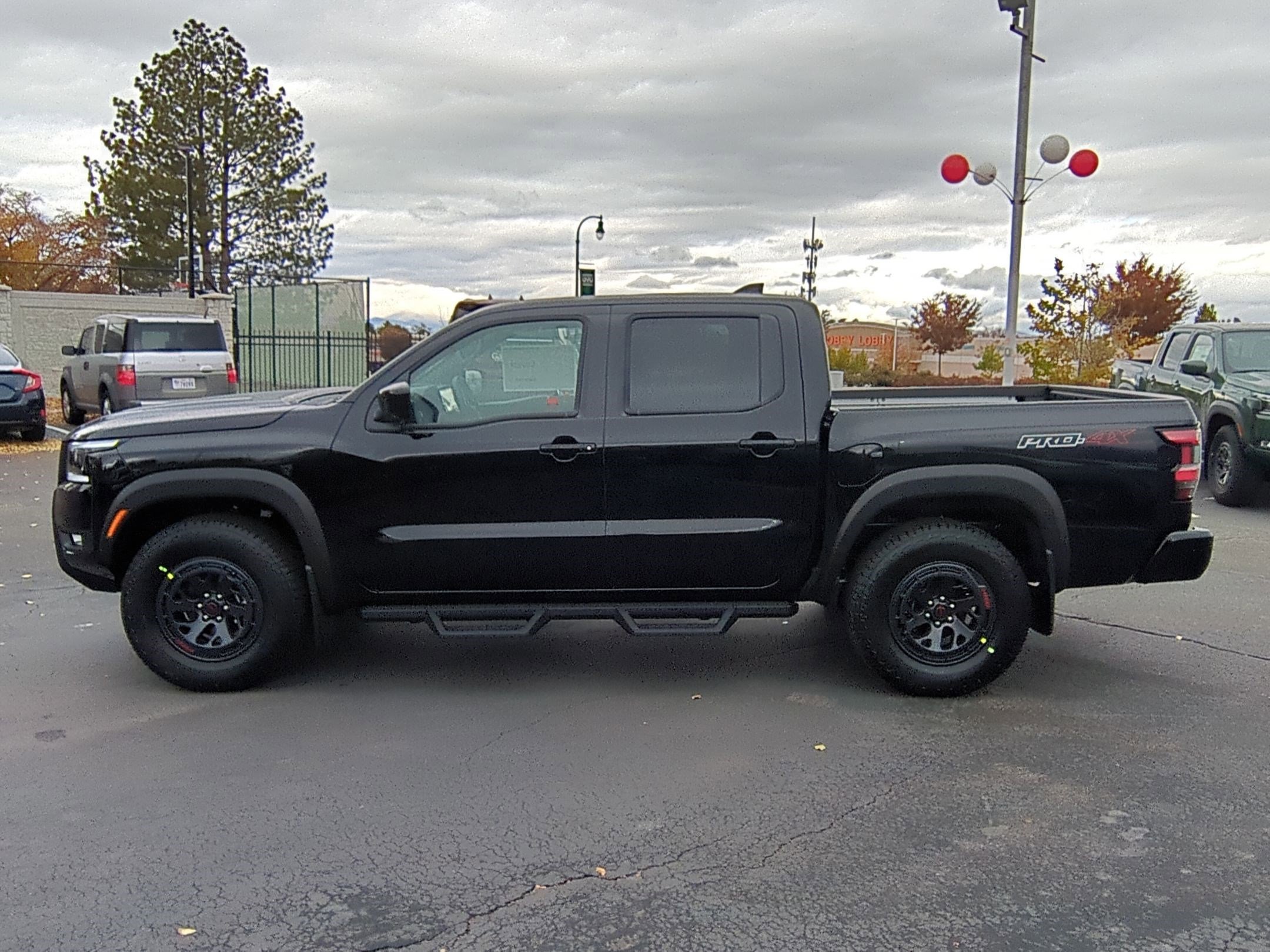 2026 Nissan Frontier PRO-4X - Photo 7