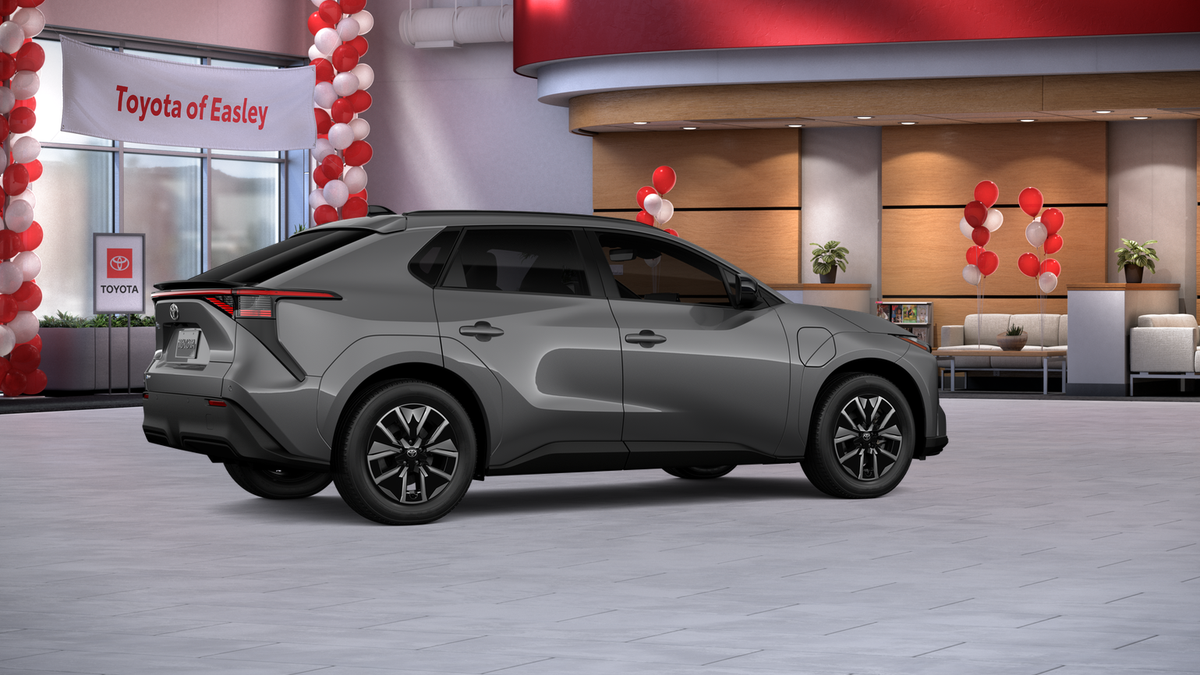 New 2026 Heavy Metal Toyota XLE image 40