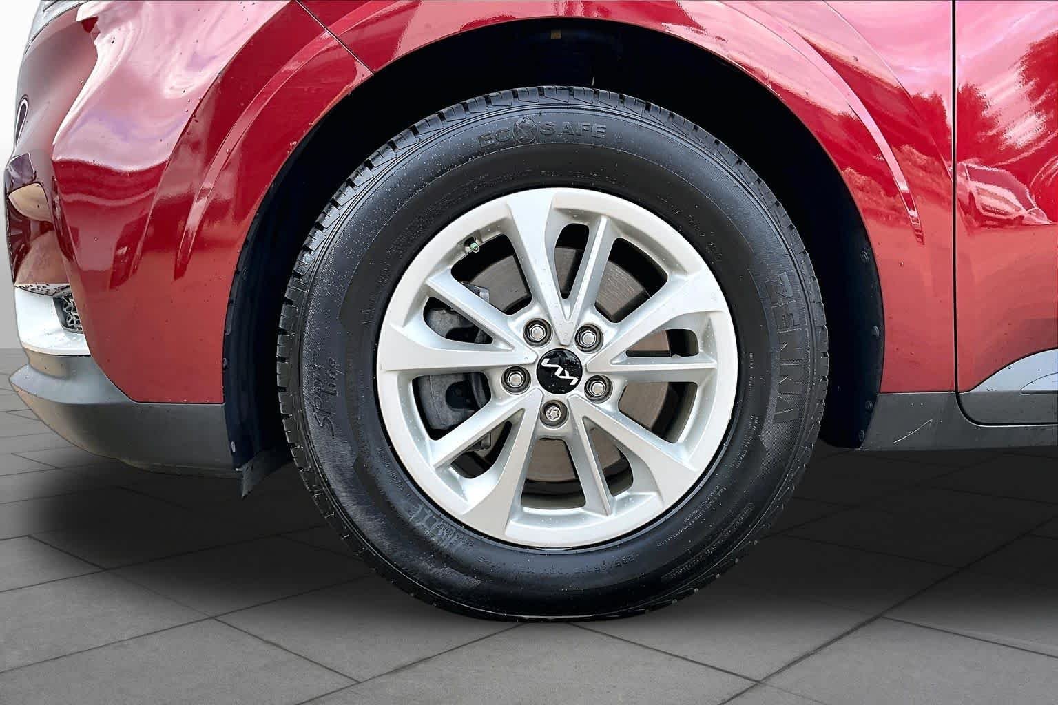Used 2024 Flare Red Kia LX image 11
