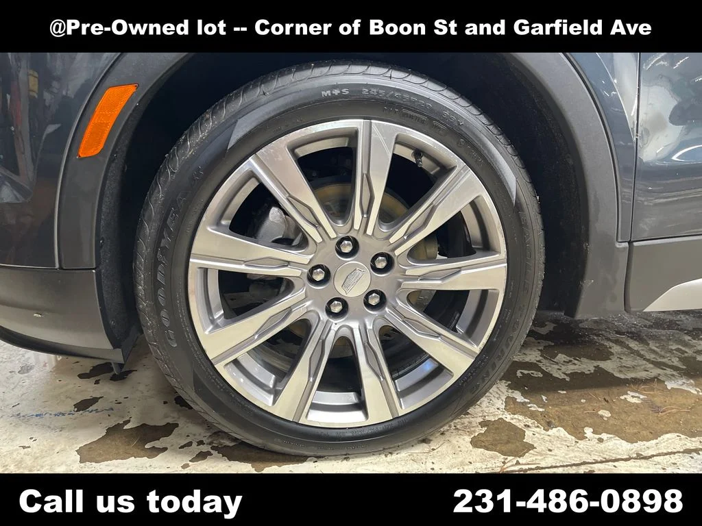 Used 2019 Gray Cadillac Premium Luxury image 11