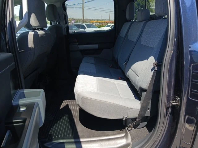 Used 2023 Blue Ford XLT image 13